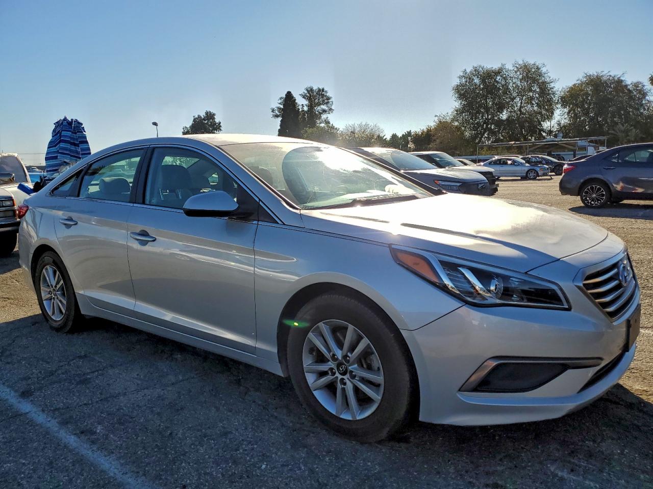 2016 HYUNDAI SONATA SE photo 4