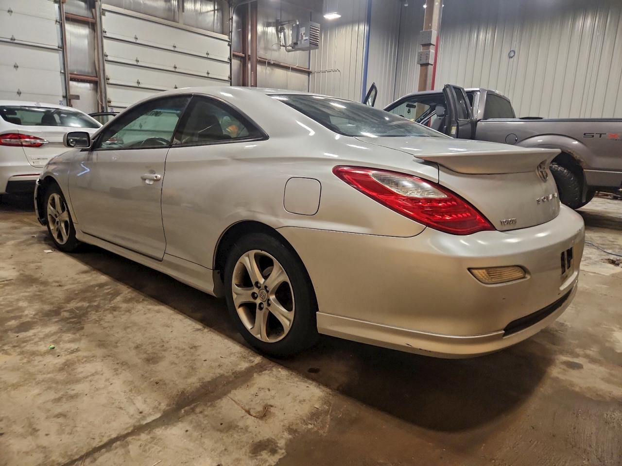 2008 TOYOTA CAMRY SOLARA SE photo 2
