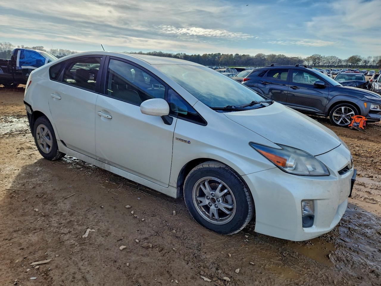2010 TOYOTA PRIUS photo 4