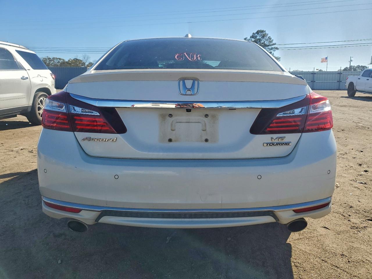 2017 HONDA ACCORD TOURING photo 6