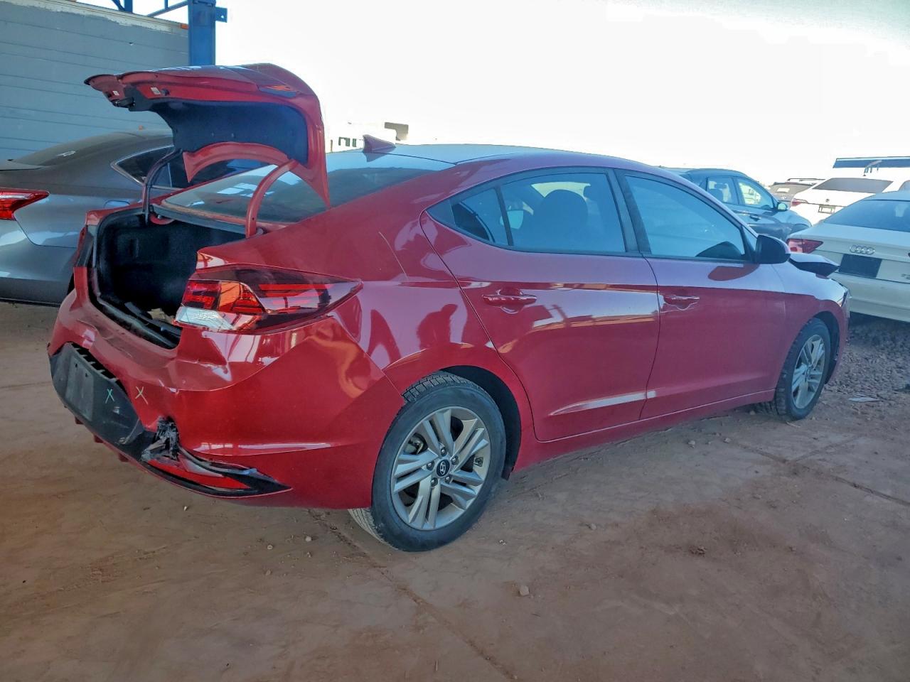 2019 HYUNDAI ELANTRA SEL photo 3