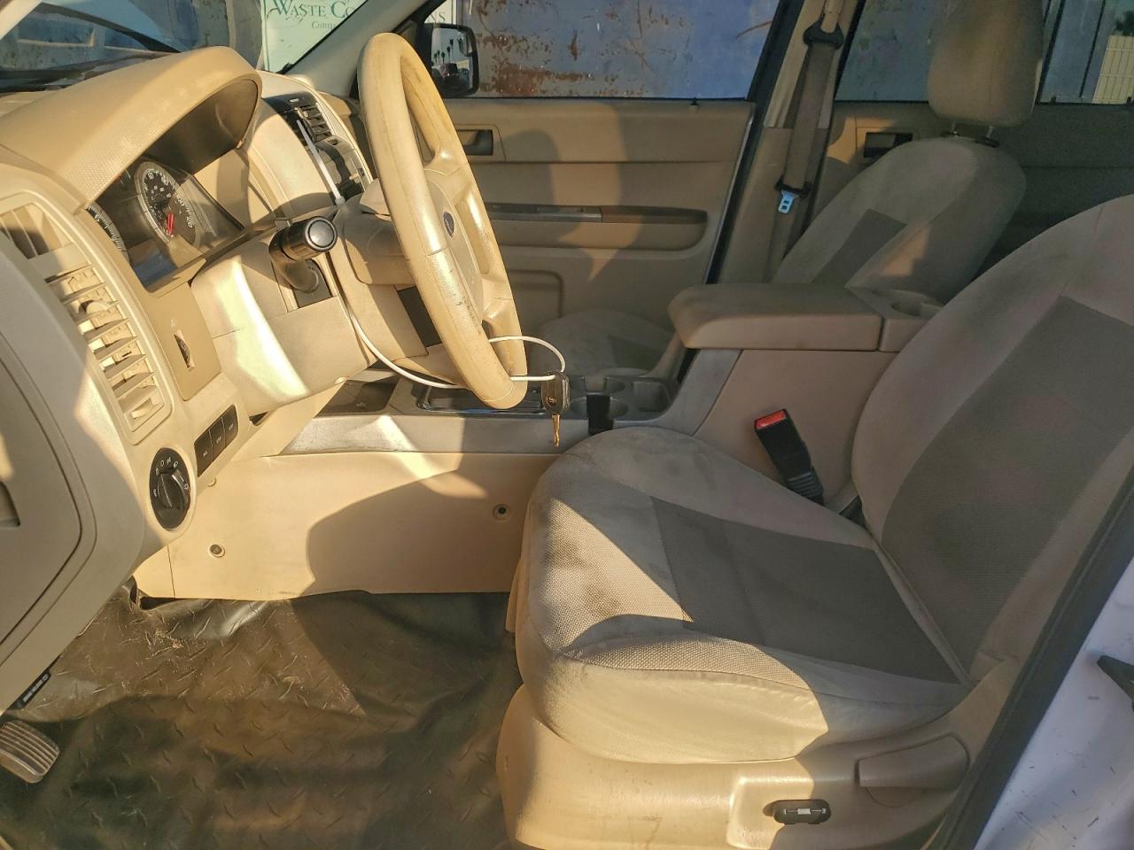 2008 FORD ESCAPE XLT photo 7