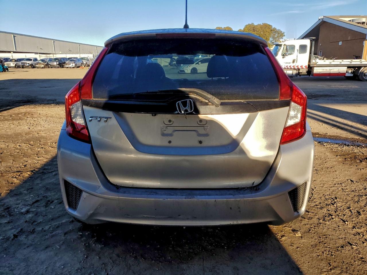 2015 HONDA FIT LX photo 6