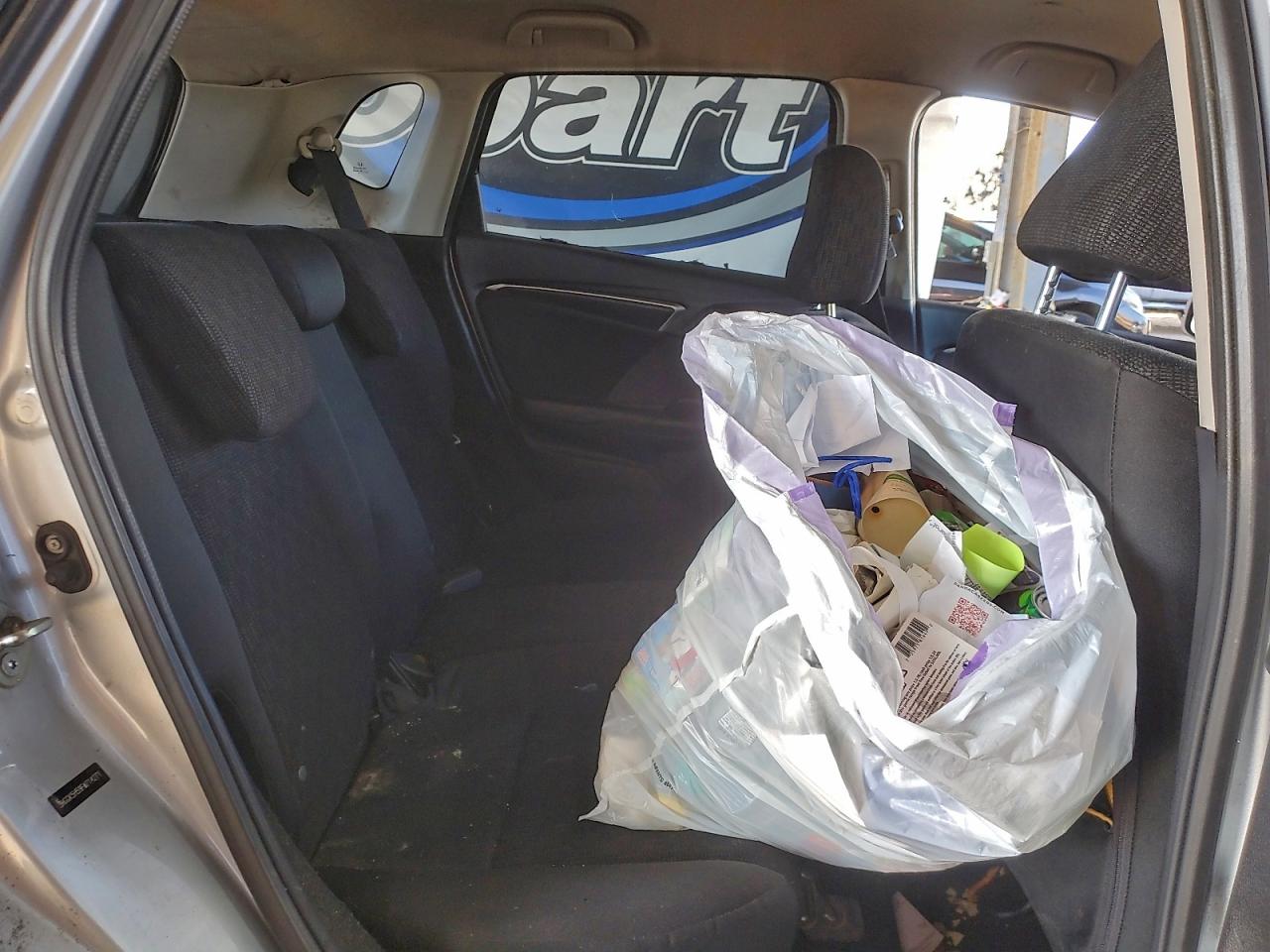 2015 HONDA FIT LX photo 10