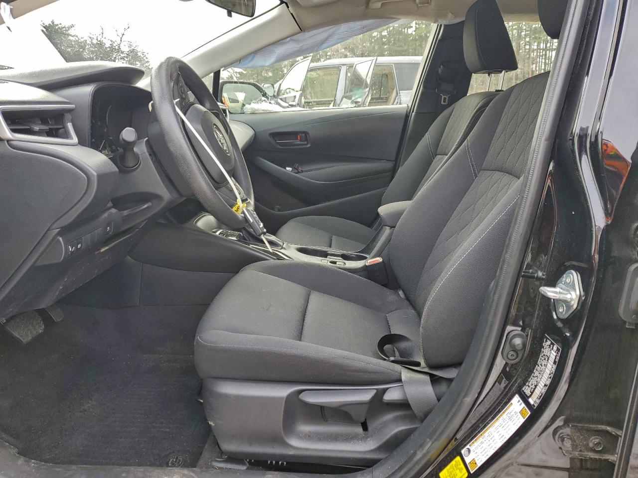 2024 TOYOTA COROLLA LE photo 7