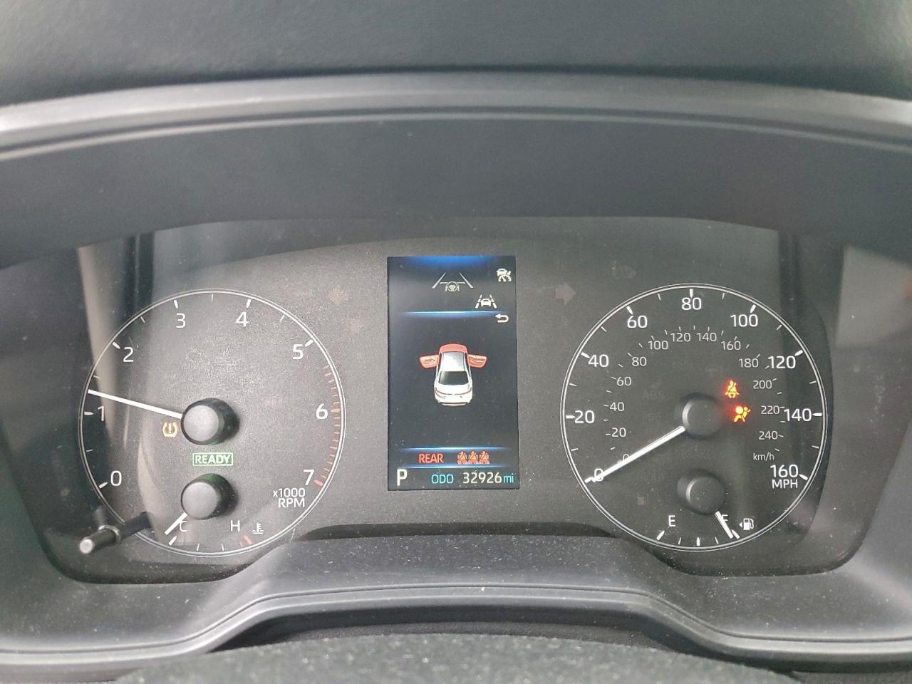 2024 TOYOTA COROLLA LE photo 9