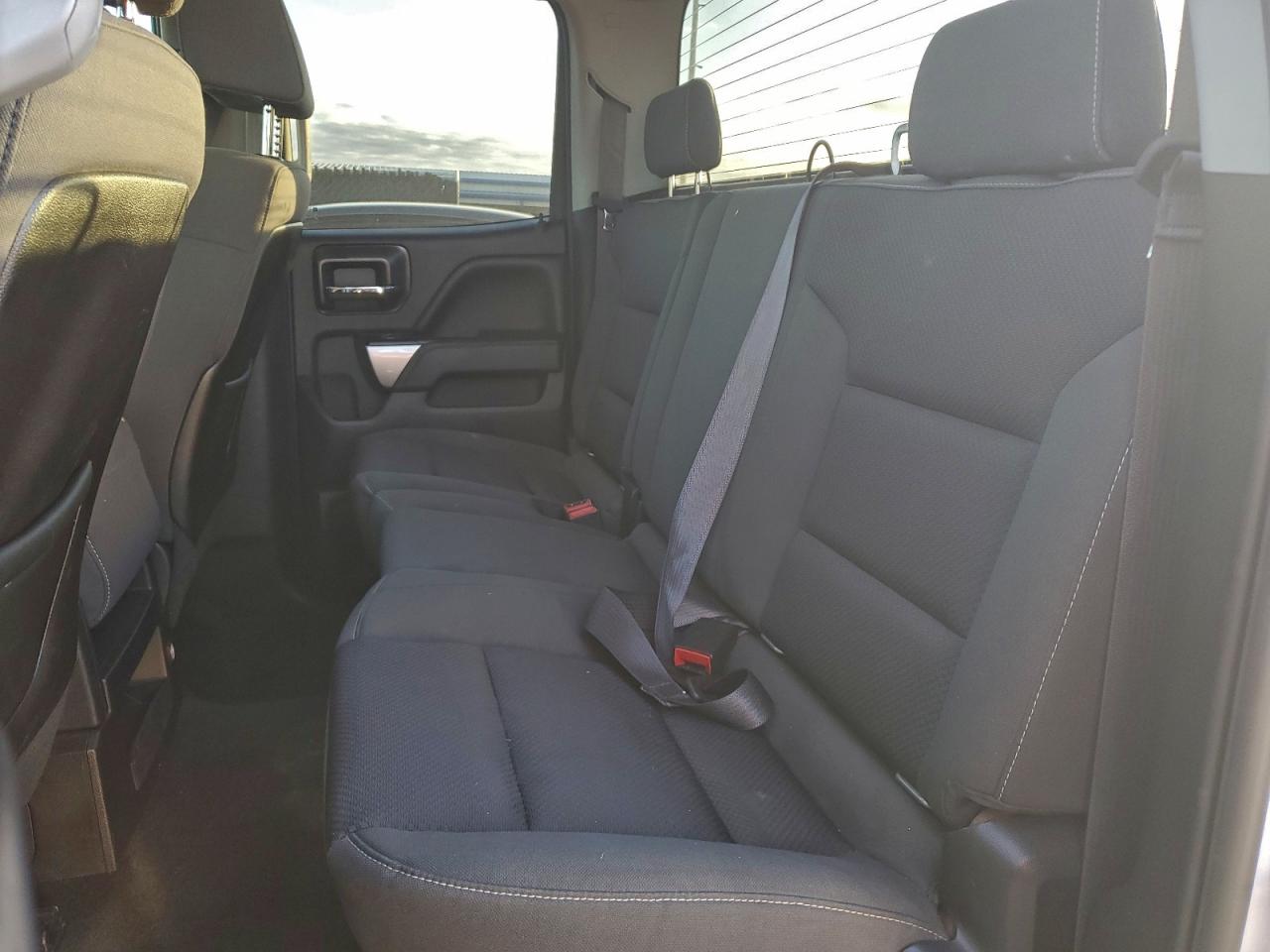 2015 CHEVROLET SILVERADO K1500 LT photo 10