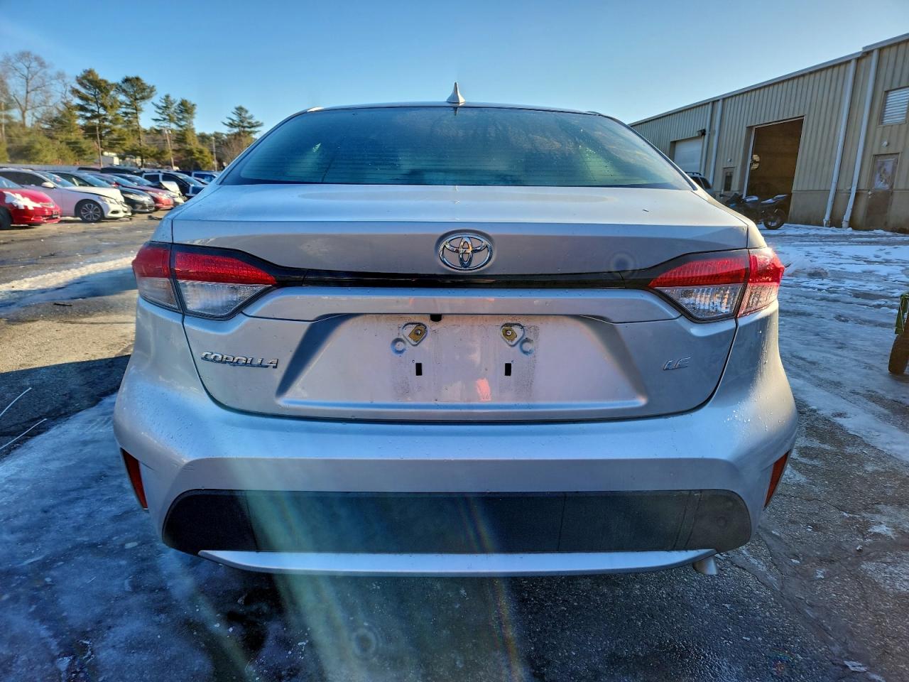 2022 TOYOTA COROLLA LE photo 6