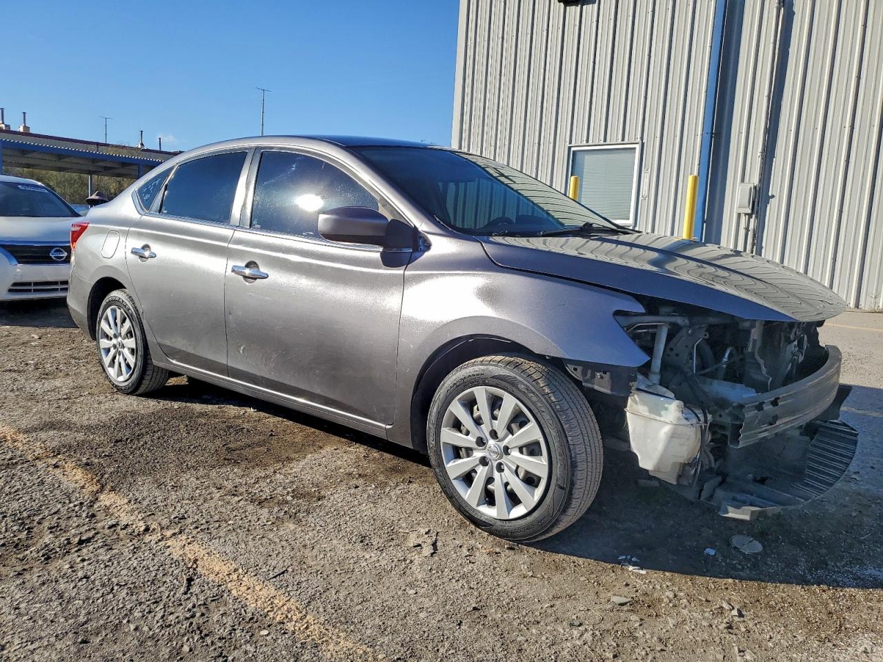 2017 NISSAN SENTRA S photo 4