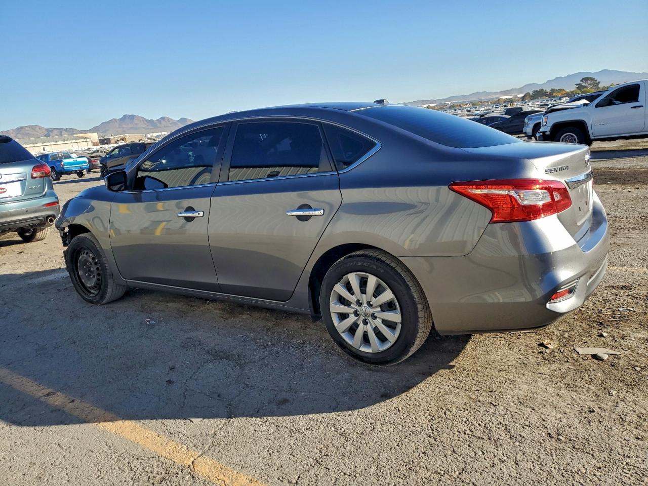 2017 NISSAN SENTRA S photo 2