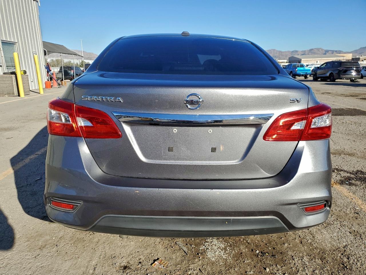2017 NISSAN SENTRA S photo 6