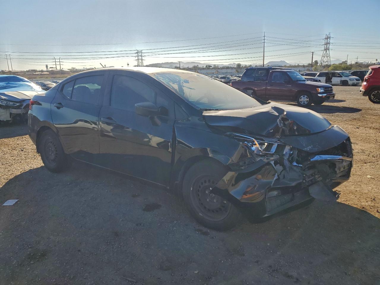 2020 NISSAN VERSA S photo 4