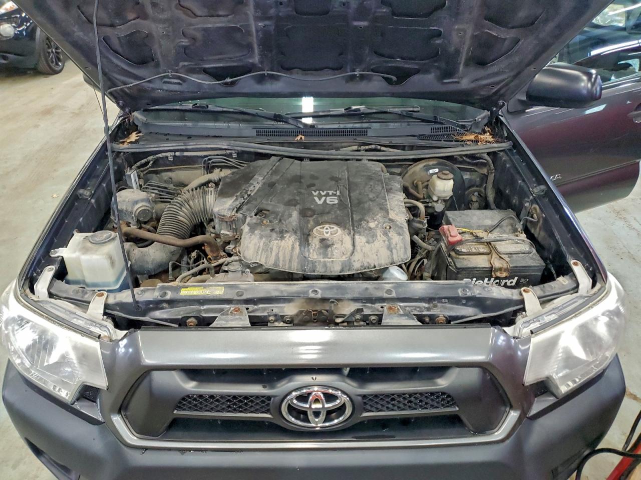 2013 TOYOTA TACOMA DOUBLE CAB photo 11