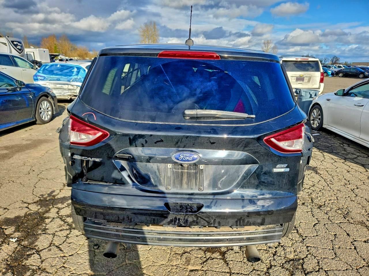 2016 FORD ESCAPE SE photo 6