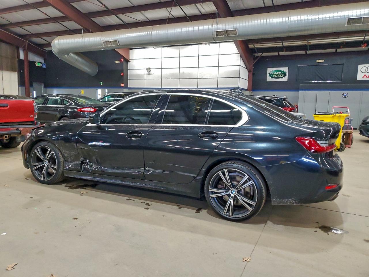 2020 BMW 330XI photo 2