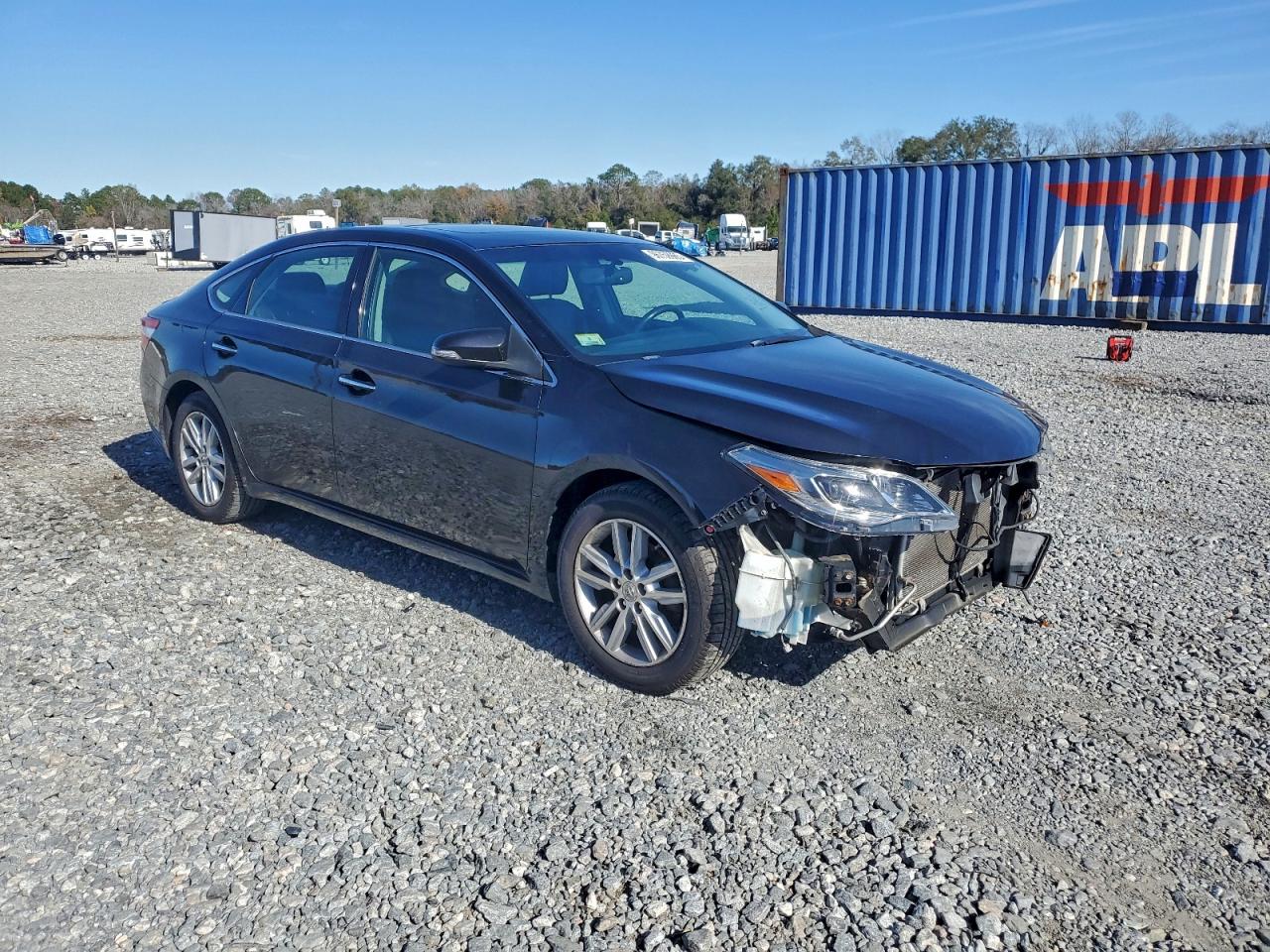 2013 TOYOTA AVALON BASE photo 4