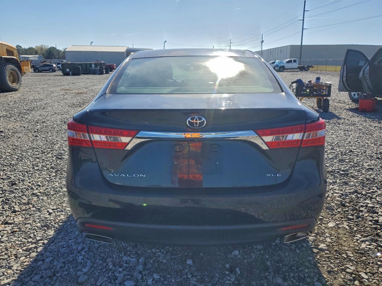 2013 TOYOTA AVALON BASE photo 6