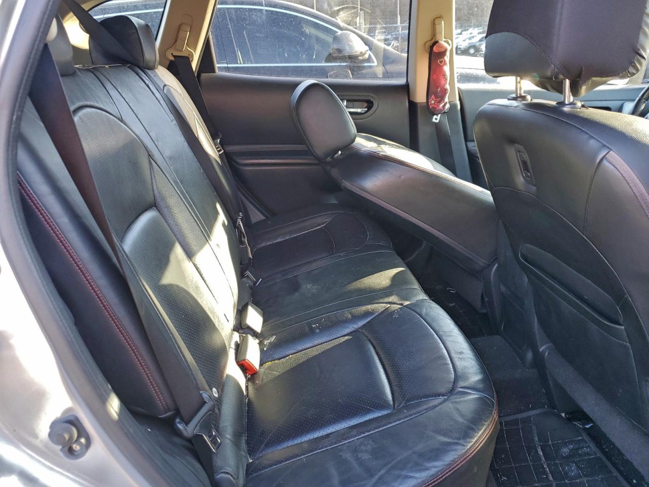 2010 NISSAN ROGUE S photo 11