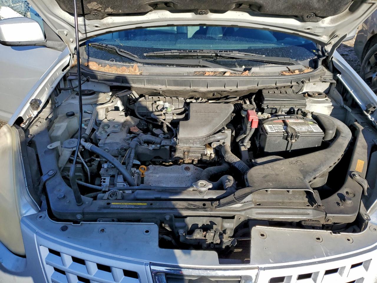 2010 NISSAN ROGUE S photo 12