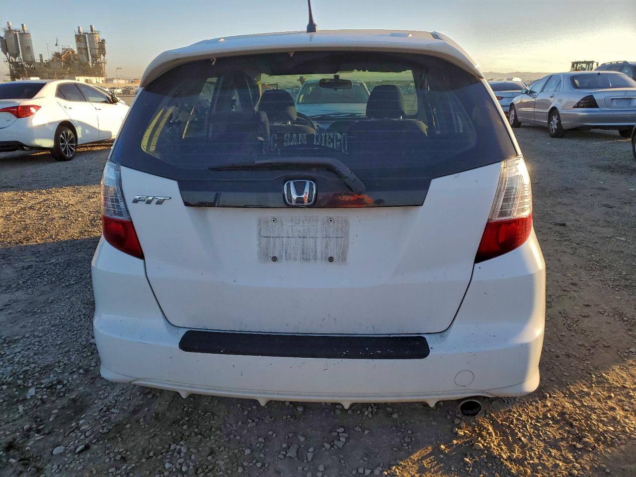 2011 HONDA FIT SPORT photo 6