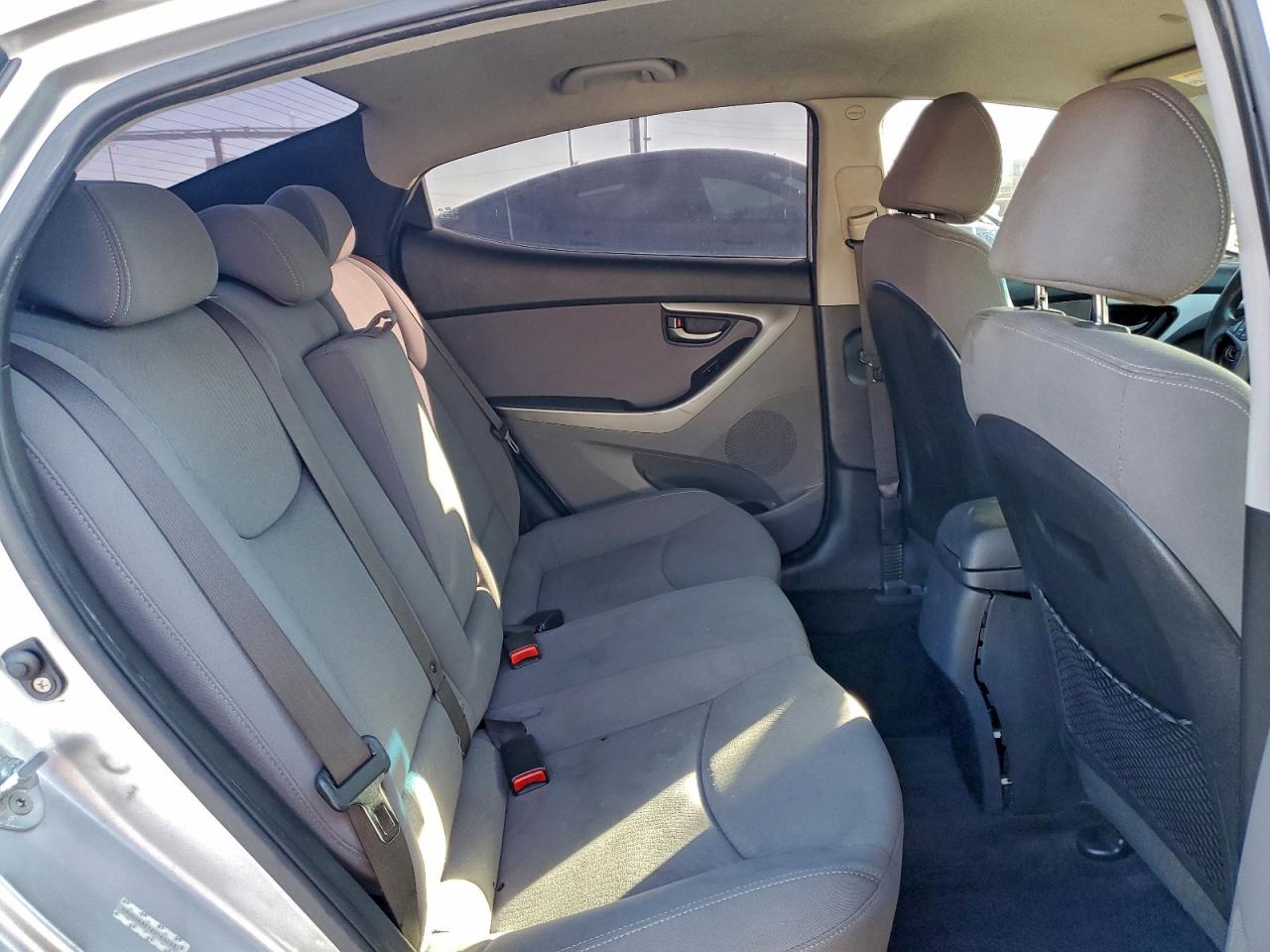 2014 HYUNDAI ELANTRA SE photo 10