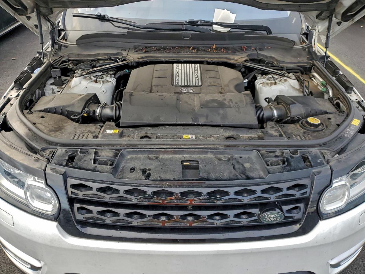 2016 LAND ROVER RANGE ROVER SPORT HSE photo 12