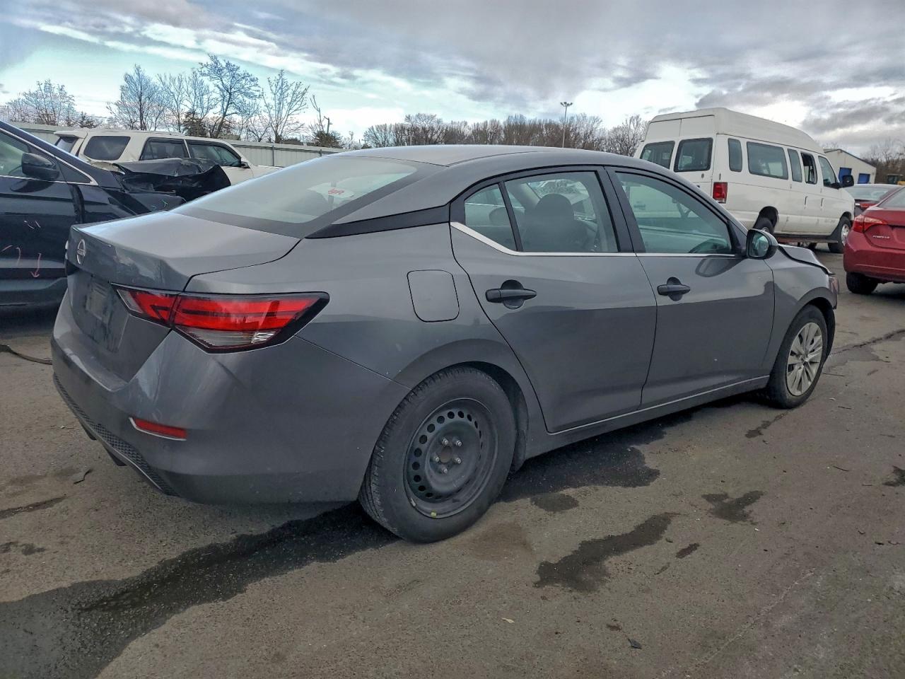 2024 NISSAN SENTRA S photo 3