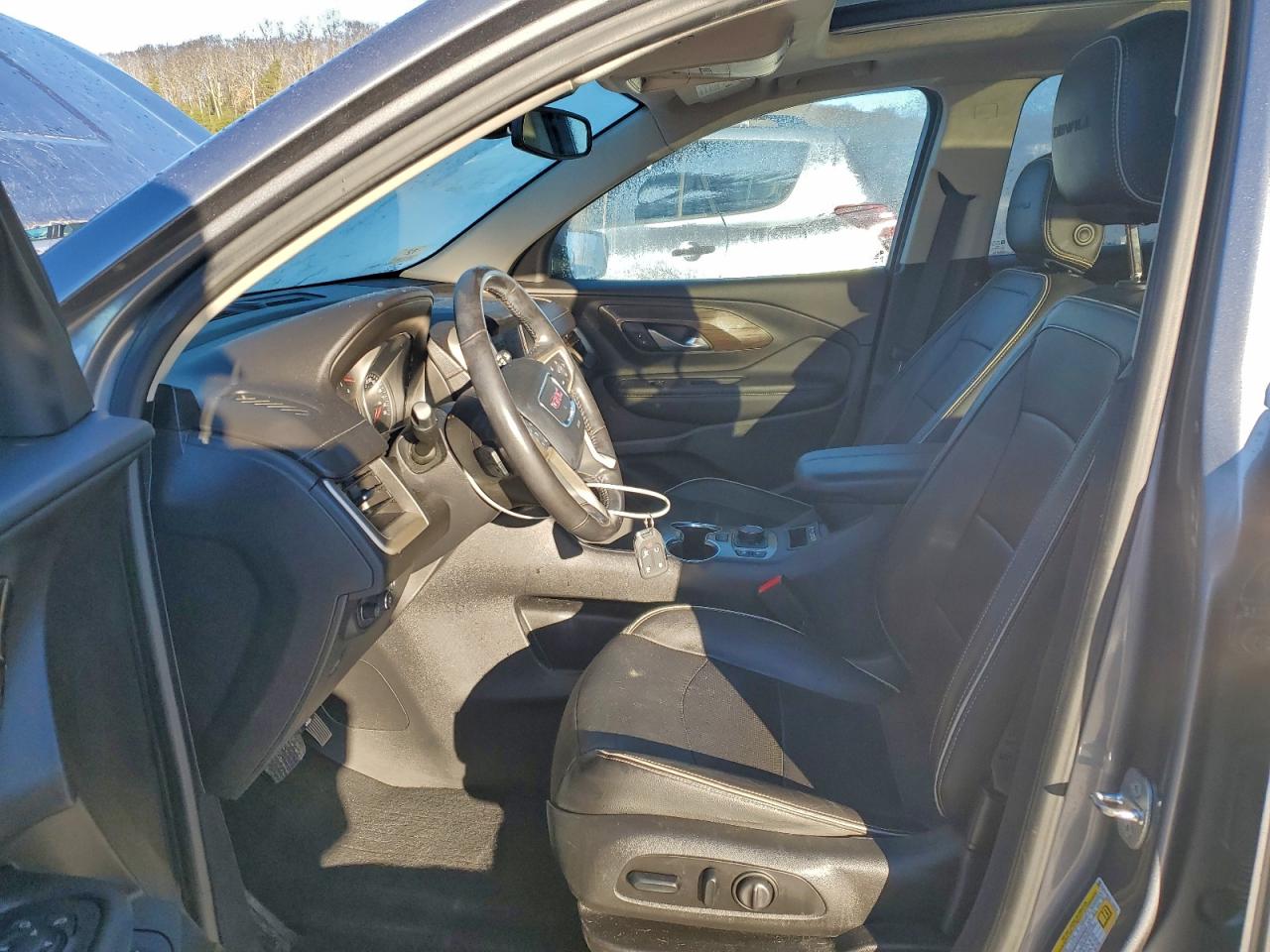 2020 GMC TERRAIN DENALI photo 7