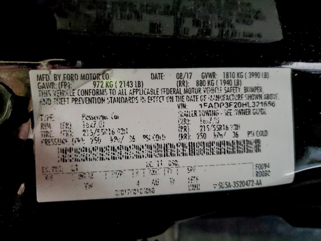 2017 FORD FOCUS SE photo 12