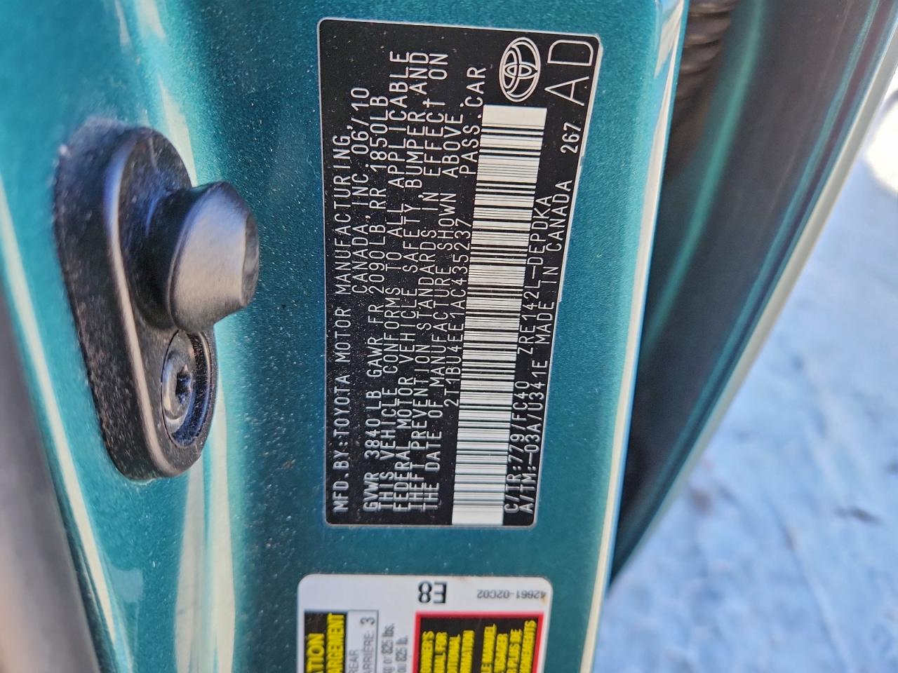 2010 TOYOTA COROLLA BASE photo 12