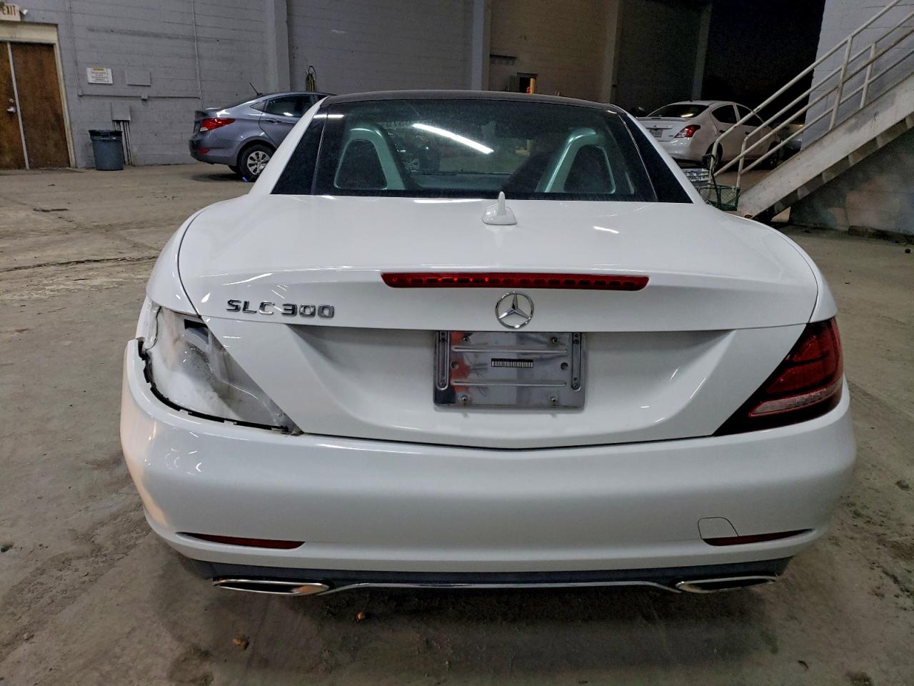 2017 MERCEDES-BENZ SLC 300 photo 6