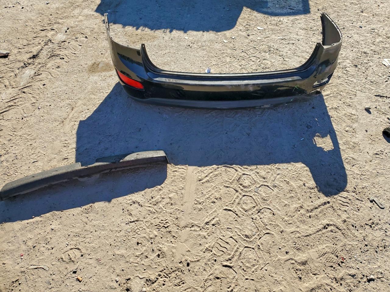 2011 HYUNDAI SANTA FE SE photo 13