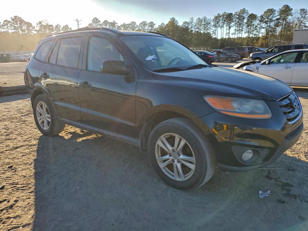 2011 HYUNDAI SANTA FE SE photo 4