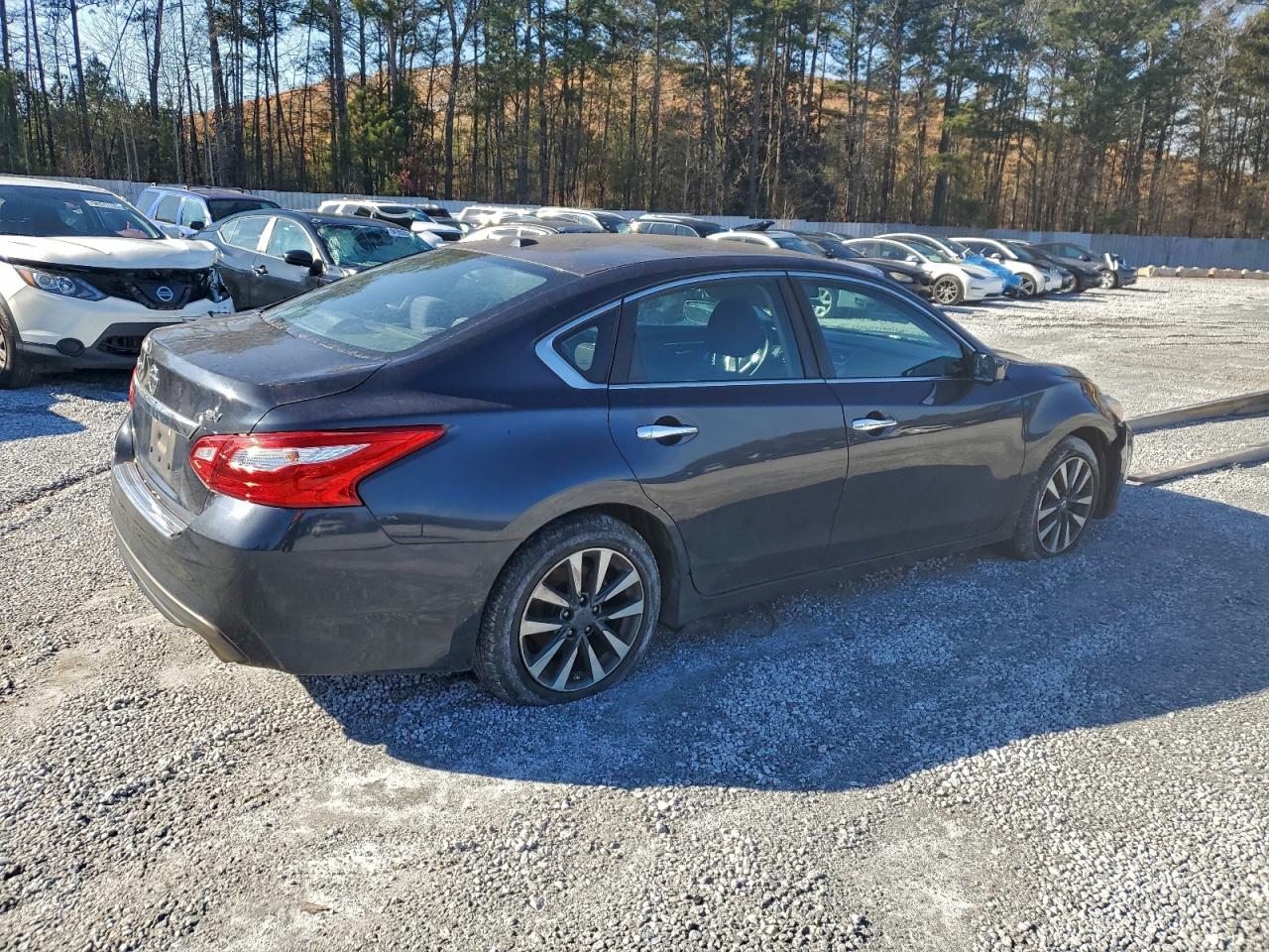 2017 NISSAN ALTIMA 2.5 photo 3
