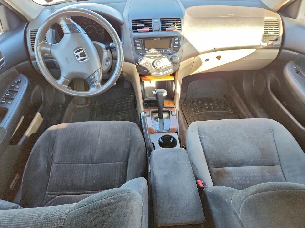 2004 HONDA ACCORD EX photo 8