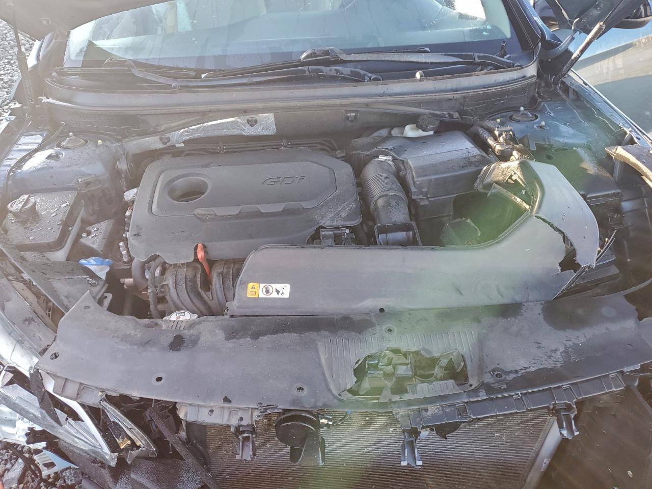 2015 HYUNDAI SONATA SE photo 11