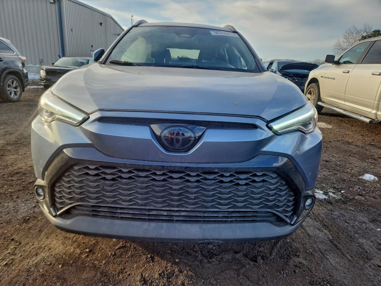 2024 TOYOTA COROLLA CROSS SE photo 5
