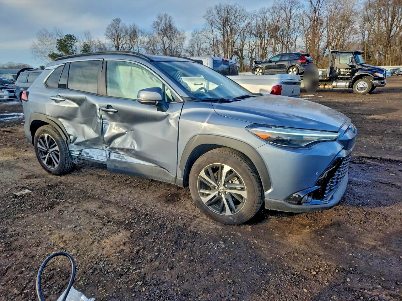 2024 TOYOTA COROLLA CROSS SE photo 4
