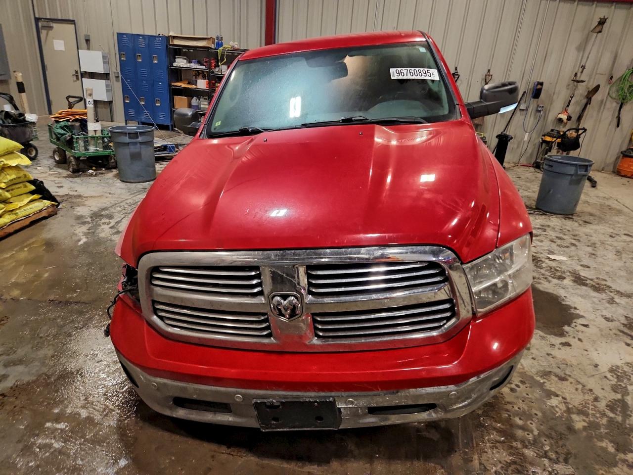 2017 RAM 1500 SLT photo 5