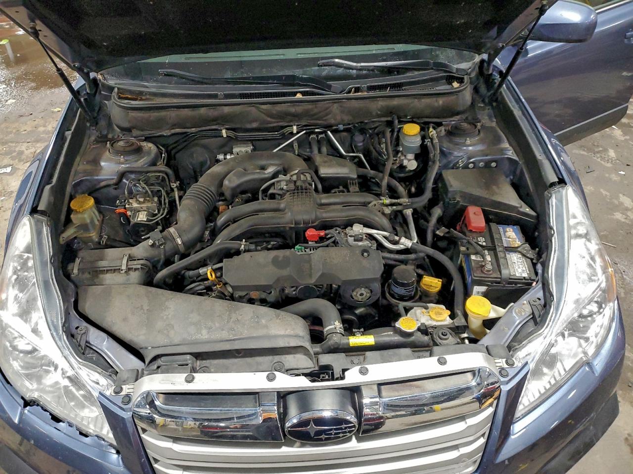2014 SUBARU OUTBACK 2.5I PREMIUM photo 12