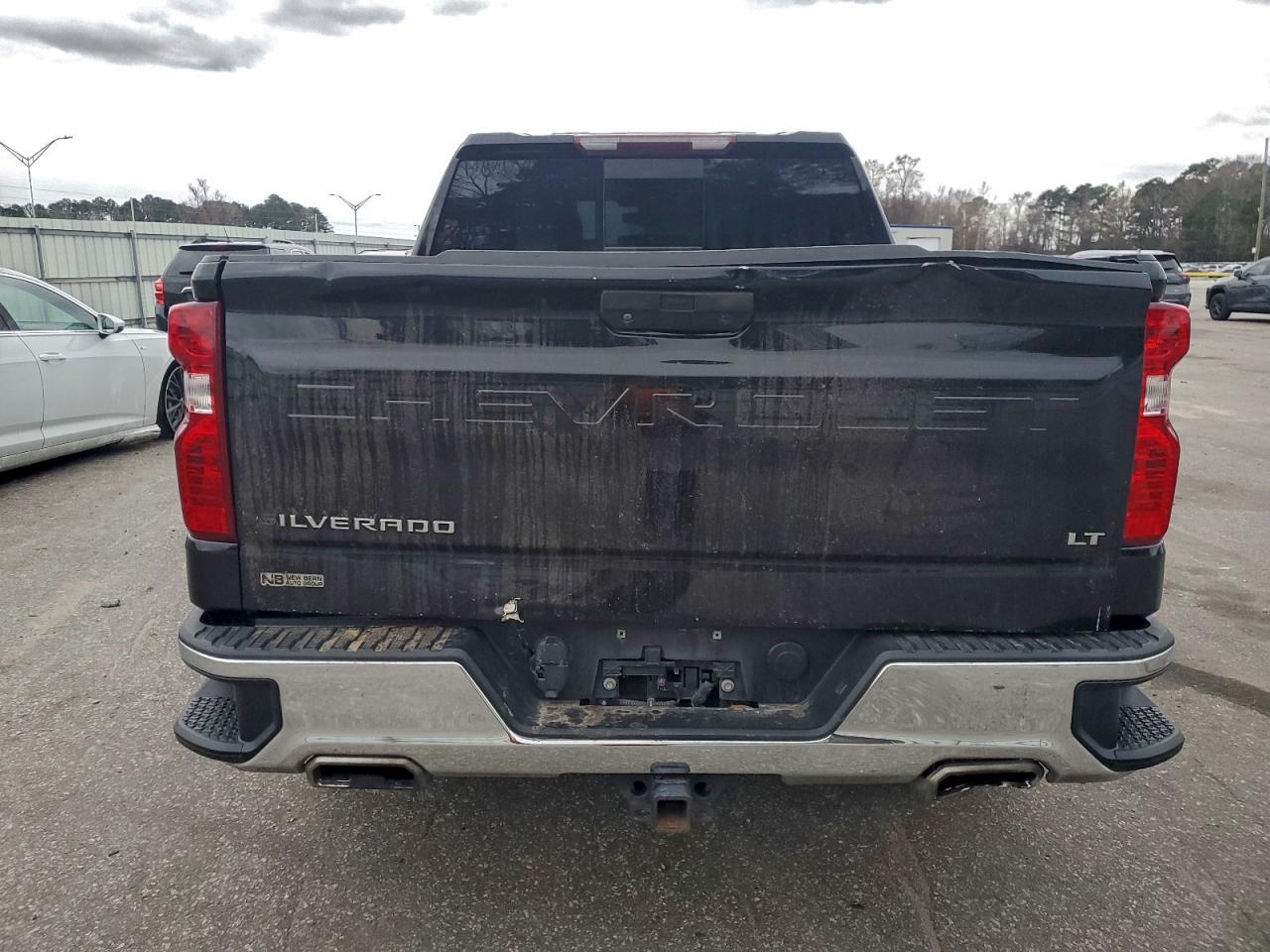 2020 CHEVROLET SILVERADO K1500 LT photo 6