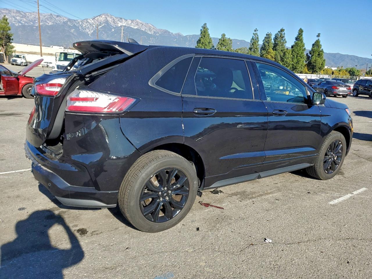 2024 FORD EDGE SE photo 3