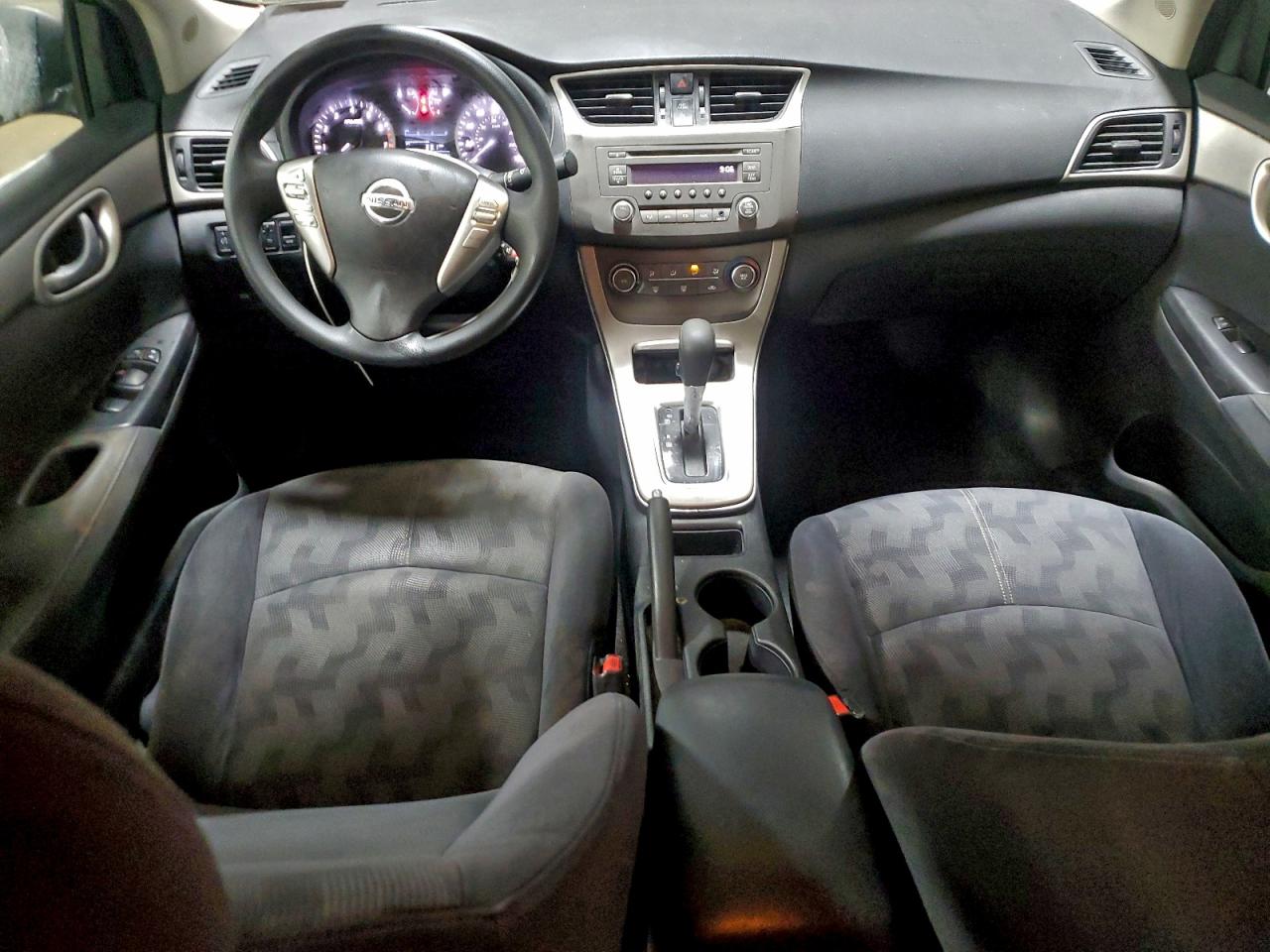 2013 NISSAN SENTRA S photo 15
