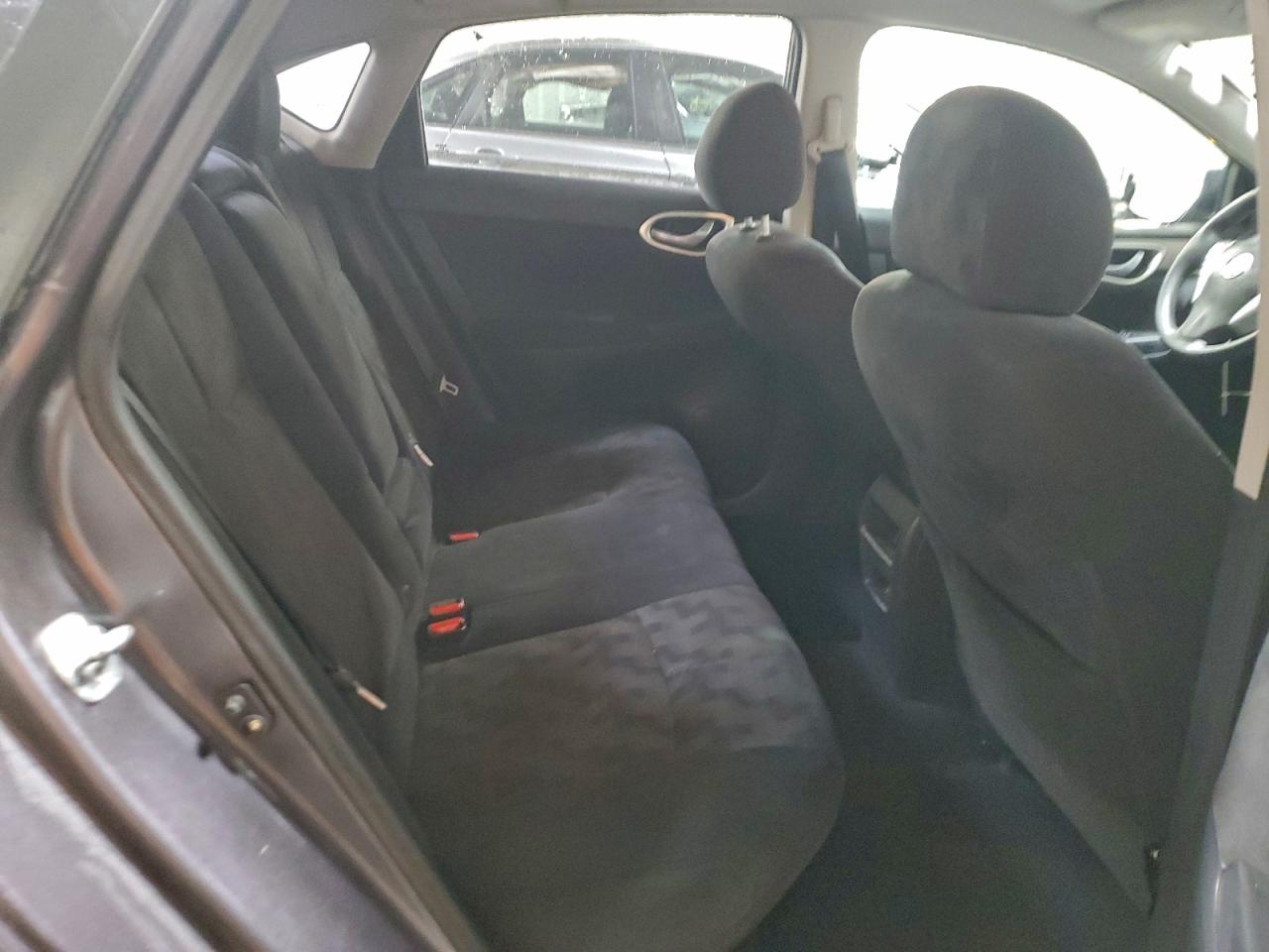 2013 NISSAN SENTRA S photo 19