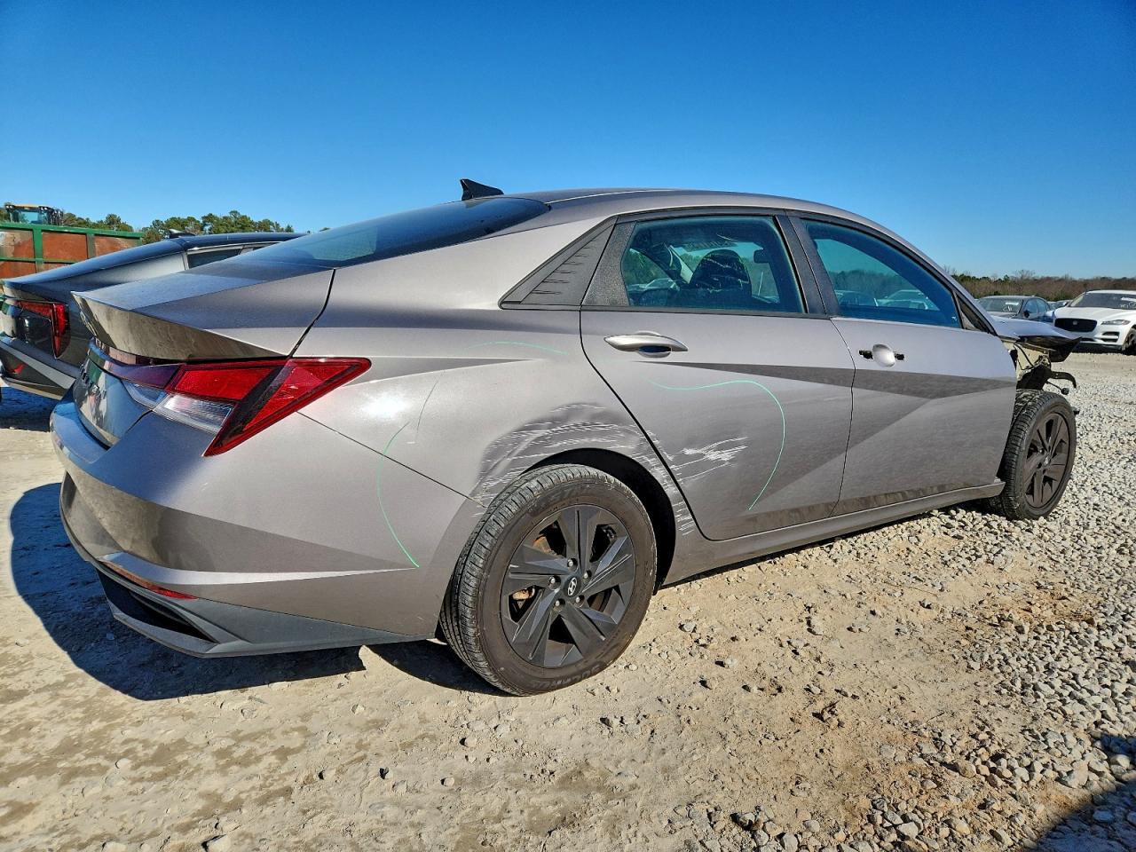 2021 HYUNDAI ELANTRA SEL photo 3