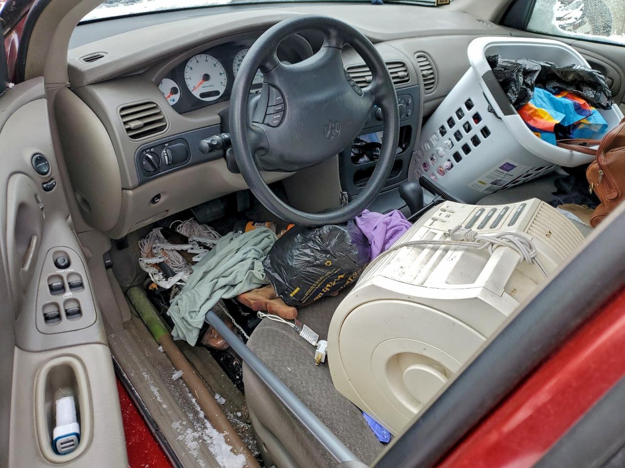 2002 DODGE INTREPID SE photo 8