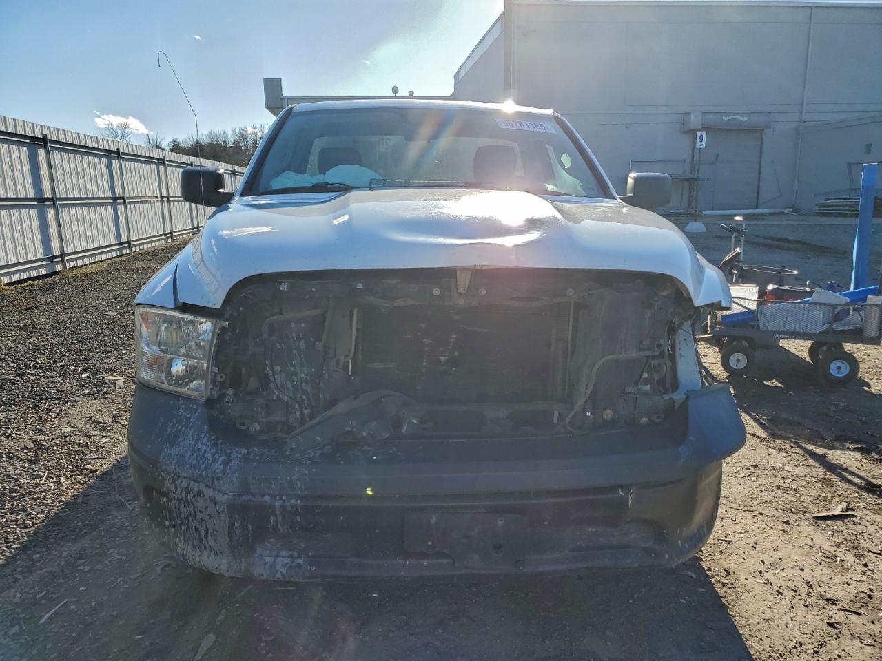 2017 RAM 1500 ST photo 5