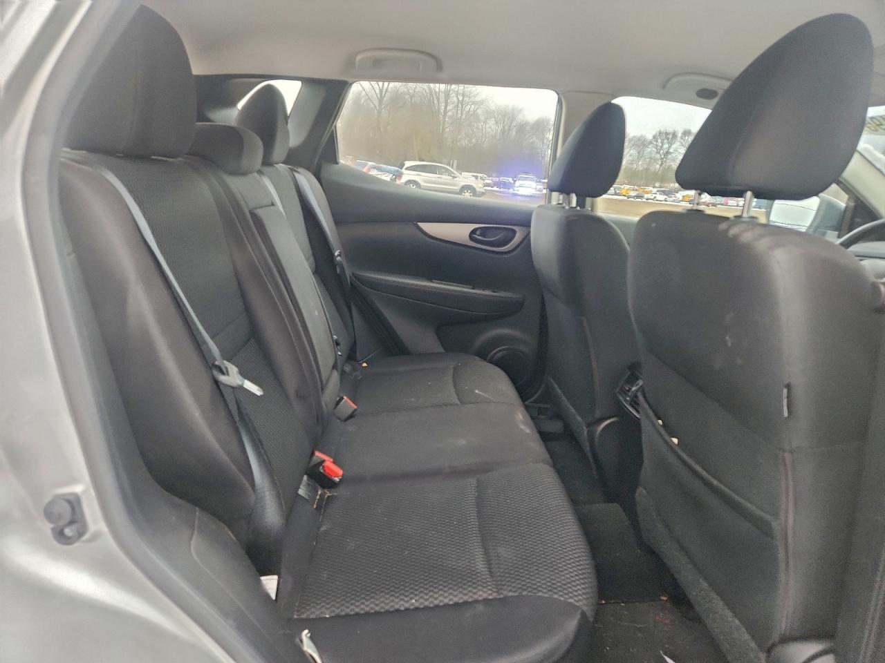 2019 NISSAN ROGUE SPORT S photo 11