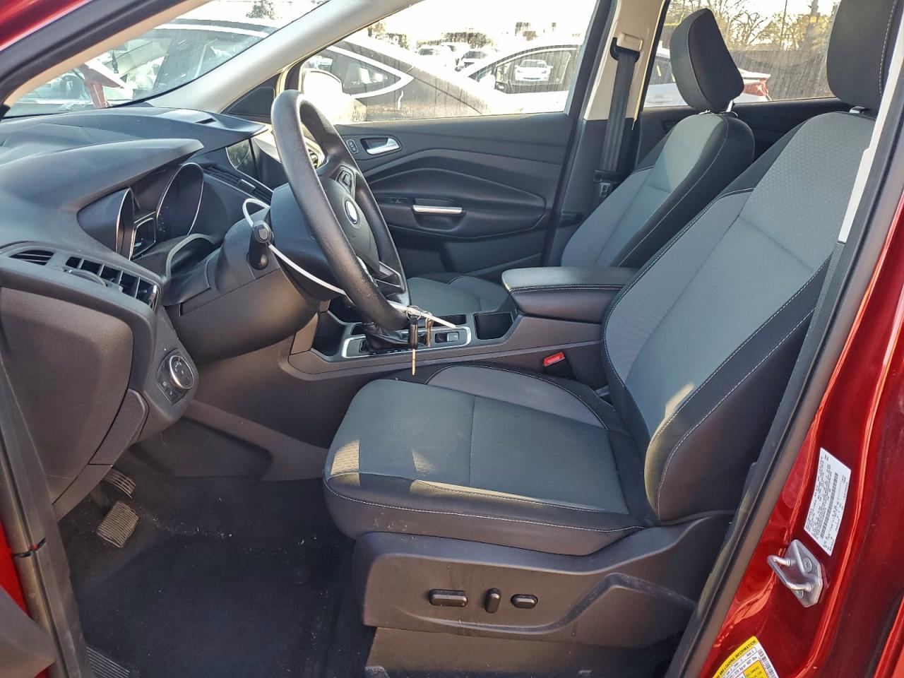 2018 FORD ESCAPE SE photo 7