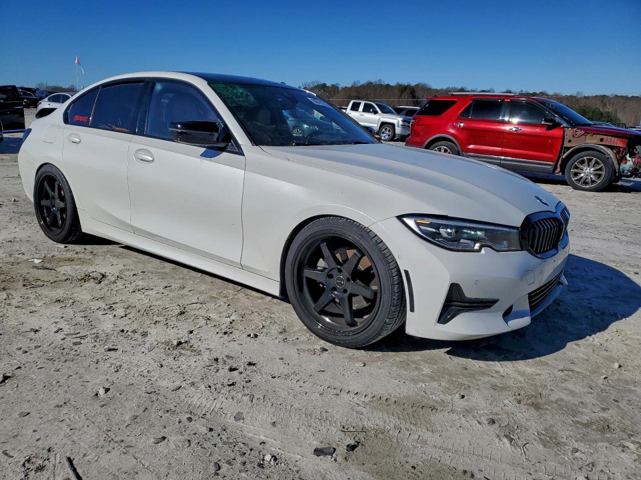 2020 BMW 330XI photo 4